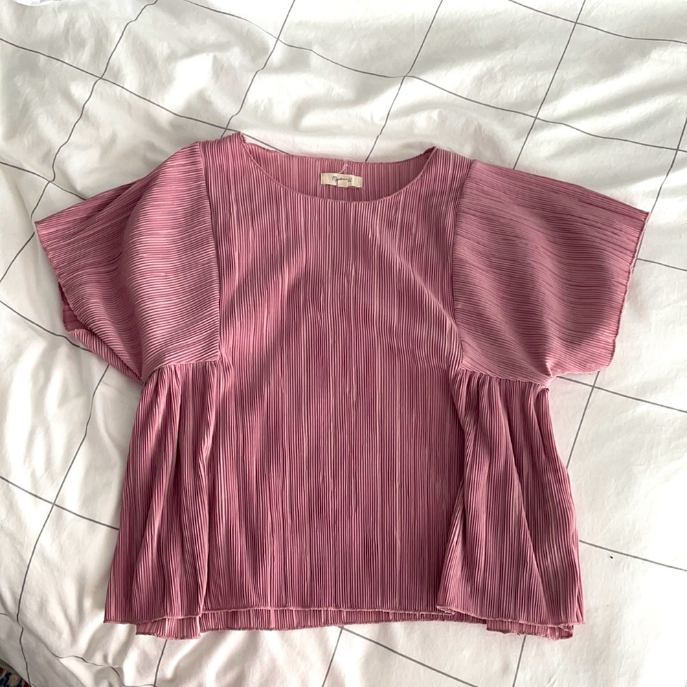 Pink, Madewell shirt, great for spring and summer or under cute jackets!